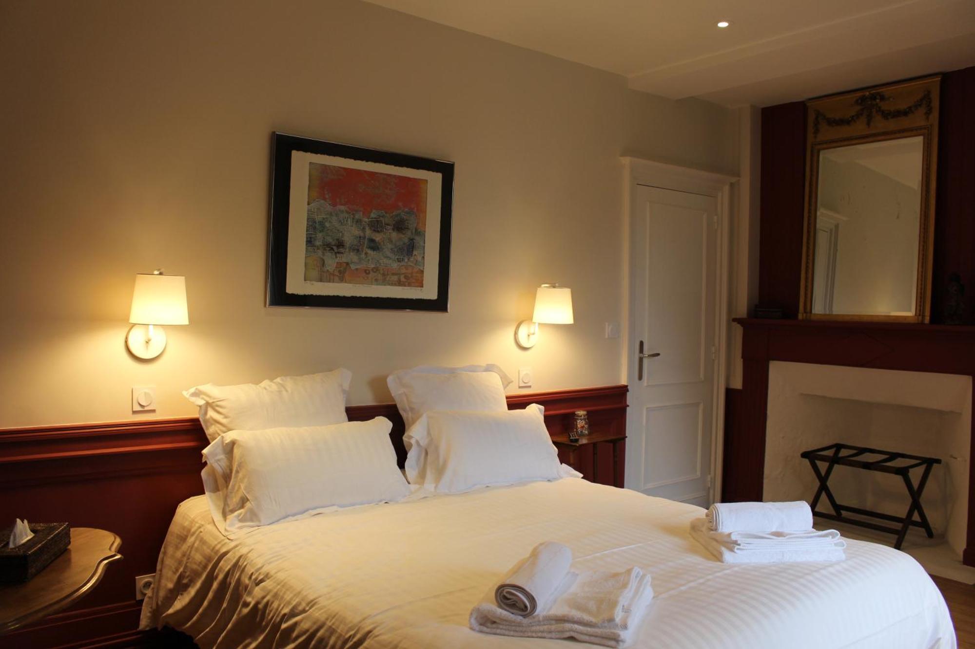 Manoir Du Moustoir - Hotel Les Empreintes Saint-Evarzec Ngoại thất bức ảnh
